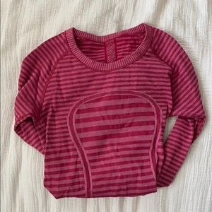 Lulu lemon swiftly tech long sleeve